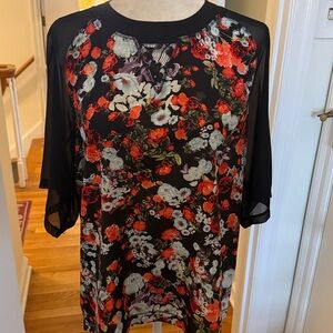 BCBGeneration Black Sheer Top w/Floral Front Sz. Large